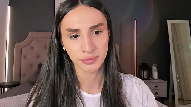 Snapshot of Kim_Oberlin_ chatting on November 10, 2025, 4:23 pm Kim Oberlin online show from November 10, 2025, 4:23 pm