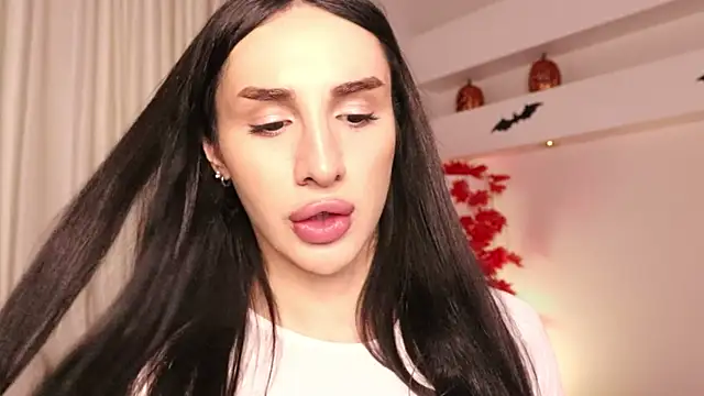 Snapshot of Kim_Oberlin_ chatting on October 28, 2025, 11:31 am Kim Oberlin online show from October 28, 2025, 11:31 am