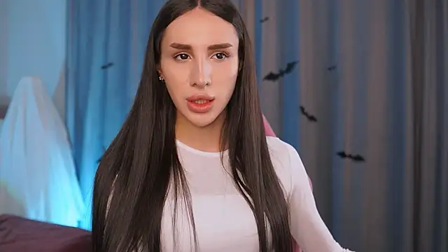 Snapshot of Kim_Oberlin_ chatting on October 18, 2025, 11:01 am Kim Oberlin online show from October 18, 2025, 11:01 am