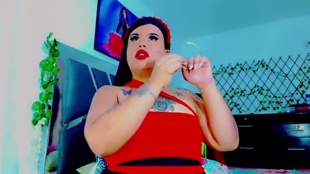 nauthyvalentina online show from December 11, 2024, 12:54 am