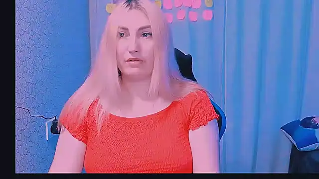 Snapshot of JaneLaJewel chatting on June 3, 2026, 5:50 pm JaneLaJewel online show from June 3, 2026, 5:50 pm