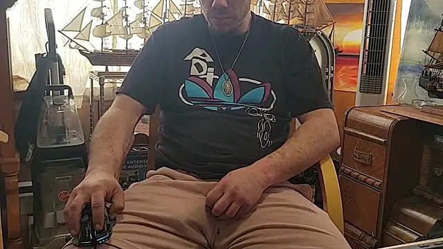 ScubaStevex online show from March 22, 2026, 5:03 pm