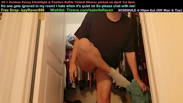 Snapshot of IsabelleRaven chatting on March 27, 2026, 6:09 pm IsabelleRaven online show from March 27, 2026, 6:09 pm