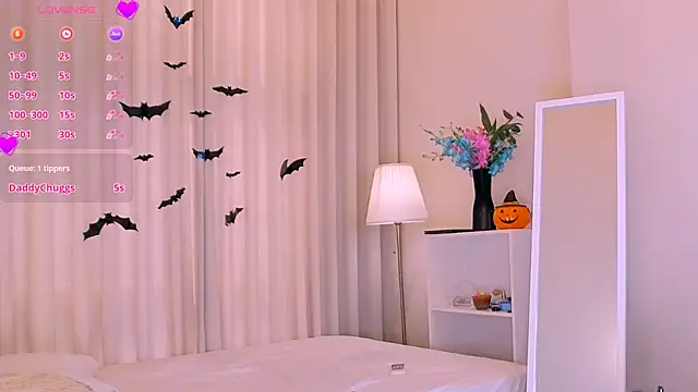 Melissa Mone online show from October 25, 2025, 5:17 am