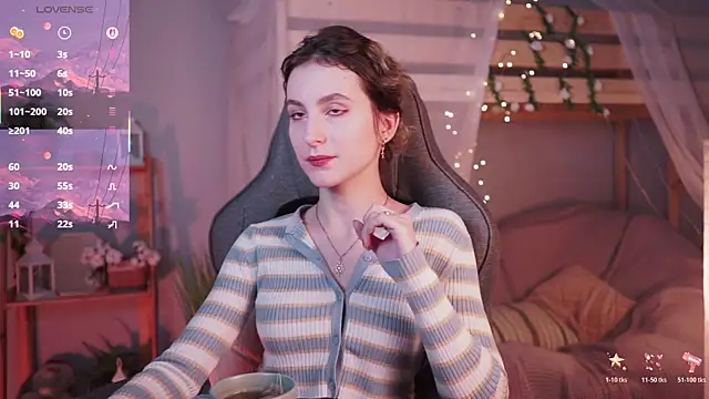 LuxRayi online show from January 13, 2026, 2:59 am