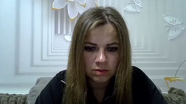 TinaFun4u online show from April 6, 2026, 7:59 pm