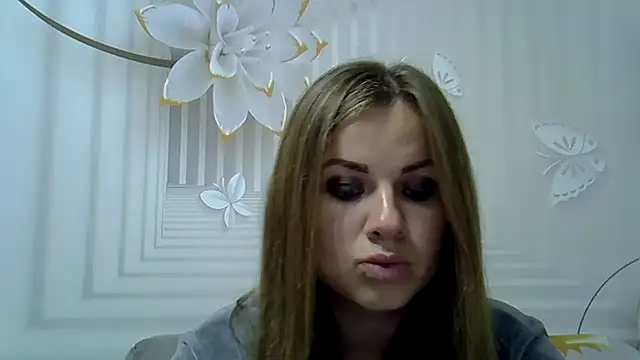 Snapshot of TinaFun4u chatting on October 18, 2025, 8:44 pm TinaFun4u online show from October 18, 2025, 8:44 pm