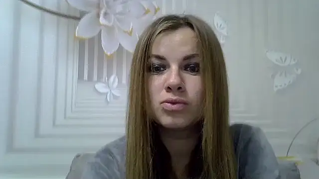 TinaFun4u online show from November 30, 2025, 9:15 pm