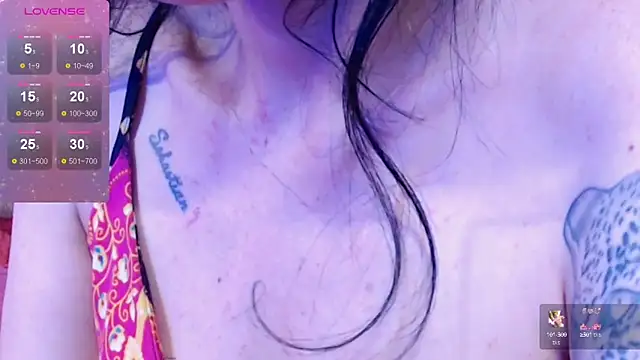 Snapshot of elissa_iris chatting on March 18, 2025, 2:08 am elissa iris online show from March 18, 2025, 2:08 am