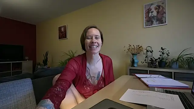 Snapshot of SexyExclusiveflower chatting on November 14, 2025, 8:07 am SexyExclusiveflower online show from November 14, 2025, 8:07 am