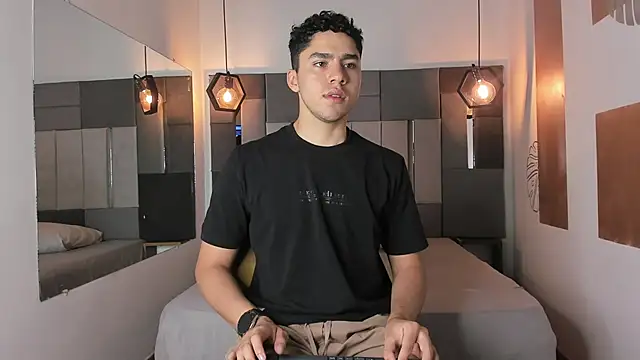 LiamNovak online show from March 2, 2026, 12:12 pm