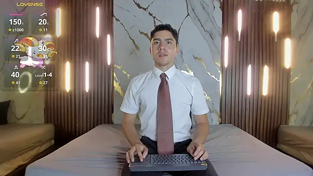 Snapshot of LiamNovak chatting on November 29, 2025, 11:10 am LiamNovak online show from November 29, 2025, 11:10 am