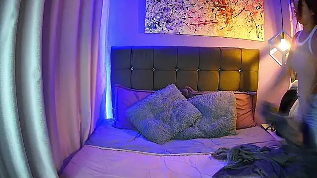 ShyVibes  online show from February 6, 2026, 8:05 pm