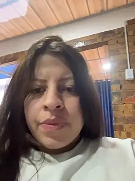 Snapshot of ShyVibes_ chatting on November 2, 2025, 7:41 pm ShyVibes online show from November 2, 2025, 7:41 pm