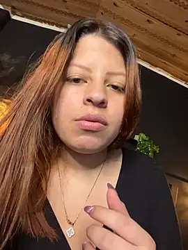 Snapshot of ShyVibes_ chatting on October 28, 2025, 7:35 pm ShyVibes online show from October 28, 2025, 7:35 pm