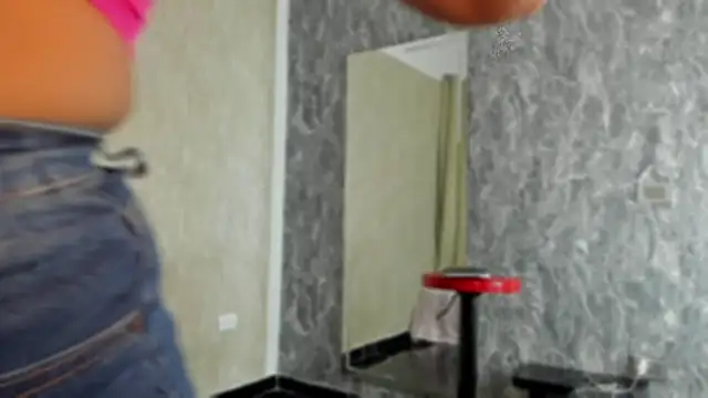 Snapshot of Violetrousse chatting on March 19, 2025, 7:06 pm Violetrousse online show from March 19, 2025, 7:06 pm