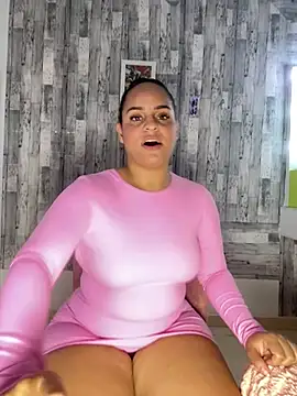 Violetrousse online show from March 28, 2026, 6:42 pm