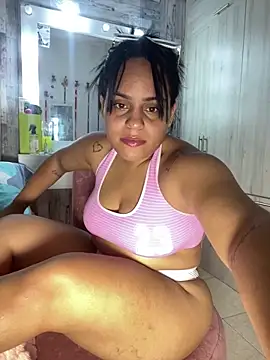 Violetrousse online show from March 7, 2026, 6:13 pm