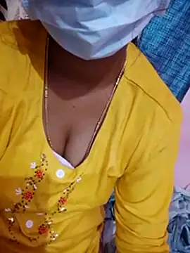 Villageammu18 online show from December 2, 2025, 2:08 pm