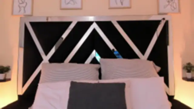 Snapshot of marian_pinzon chatting on September 25, 2025, 2:39 am marian pinzon online show from September 25, 2025, 2:39 am