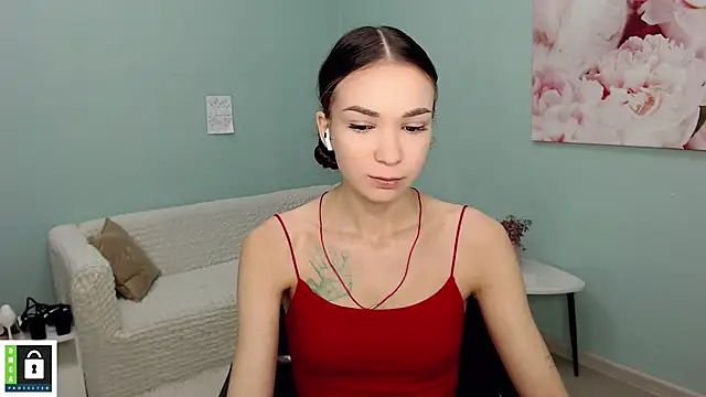 AmyJonas online show from November 20, 2025, 4:57 am