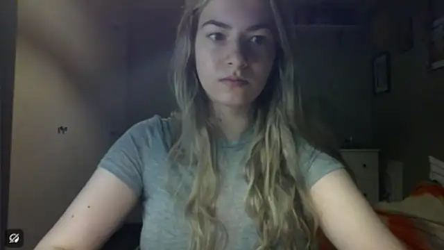 Snapshot of ROSIEx_sweet chatting on December 17, 2025, 7:57 am ROSIEx sweet online show from December 17, 2025, 7:57 am