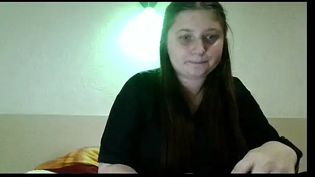 Snapshot of kila_lo chatting on February 15, 2025, 8:12 pm kila lo online show from February 15, 2025, 8:12 pm
