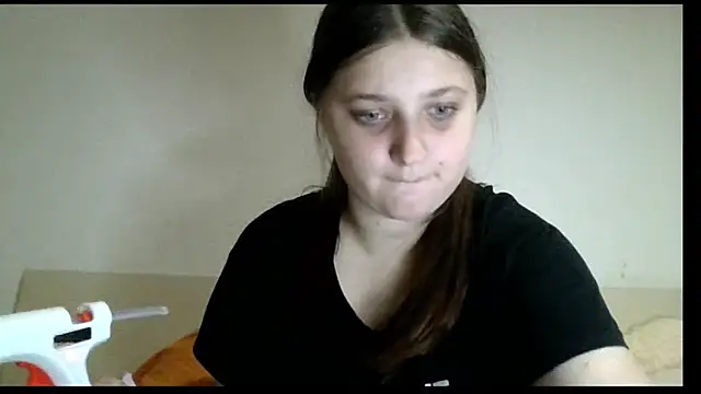 Snapshot of kila_lo chatting on February 17, 2025, 6:06 pm kila lo online show from February 17, 2025, 6:06 pm