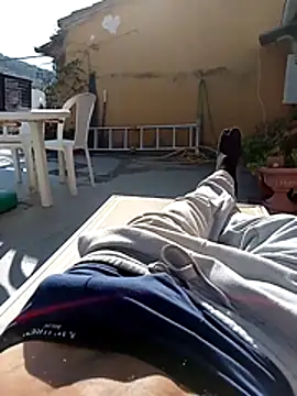 MrTamburine22 online show from October 18, 2025, 1:02 pm