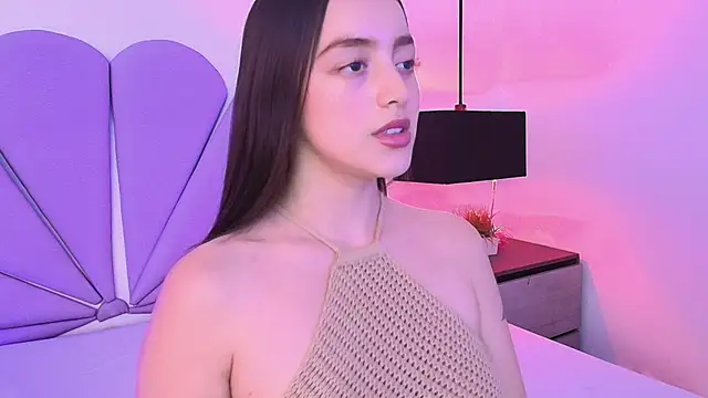 irina-v online show from March 5, 2025, 9:37 pm