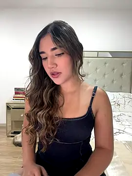 AniiRose online show from November 28, 2025, 12:33 am