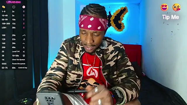 Aroonpapisex online show from April 19, 2026, 5:52 am