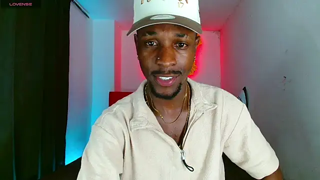 Aroonpapisex online show from February 23, 2026, 4:03 am