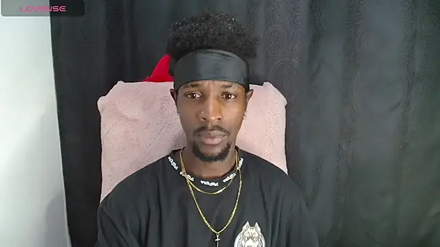 Aroonpapisex online show from September 27, 2025, 11:55 pm