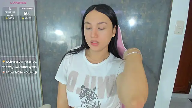 lana boomer online show from April 11, 2026, 1:04 pm