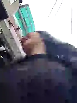 Snapshot of -Lola_Bunny chatting on February 24, 2025, 7:41 pm -Lola Bunny online show from February 24, 2025, 7:41 pm