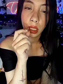 Snapshot of -Lola_Bunny chatting on March 15, 2025, 3:18 am -Lola Bunny online show from March 15, 2025, 3:18 am