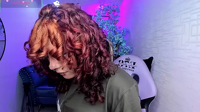 Theia moon online show from November 14, 2025, 1:37 pm