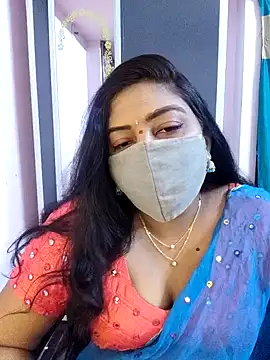 RomeoJuliet345 online show from February 25, 2026, 7:41 am