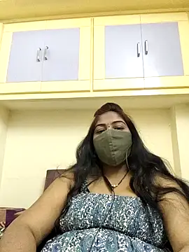 RomeoJuliet345 online show from March 22, 2026, 8:05 am