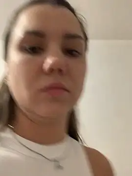 MiraMiss online show from November 27, 2025, 7:53 am