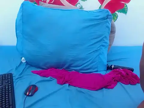 SexyEbony37X online show from September 27, 2025, 6:14 pm