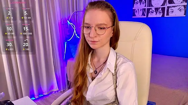 Snapshot of VioletShine chatting on August 4, 2026, 1:48 pm VioletShine online show from August 4, 2026, 1:48 pm