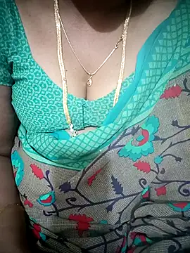 Snapshot of Telugu-mirchi chatting on December 15, 2025, 5:19 pm Telugu-mirchi online show from December 15, 2025, 5:19 pm