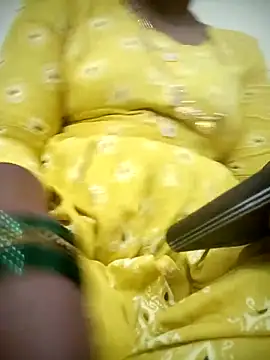 Snapshot of Telugu-mirchi chatting on November 10, 2025, 5:56 am Telugu-mirchi online show from November 10, 2025, 5:56 am