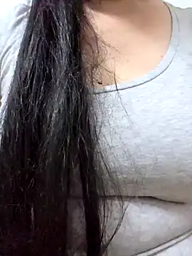 Snapshot of big_yoyo chatting on November 27, 2025, 12:49 pm big yoyo online show from November 27, 2025, 12:49 pm