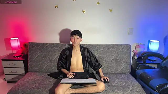 Snapshot of khonsu_s chatting on March 1, 2026, 6:08 pm khonsu s online show from March 1, 2026, 6:08 pm