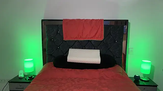 khonsu s online show from April 14, 2026, 9:09 pm