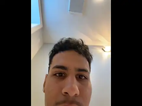 johnycash21 online show from February 5, 2026, 2:02 pm