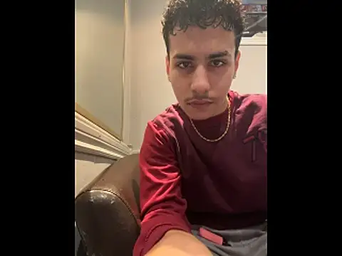 Snapshot of johnycash21 chatting on March 8, 2026, 12:52 pm johnycash21 online show from March 8, 2026, 12:52 pm